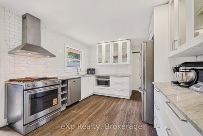 18 Willowdale Street • Brantford, ON photo 8