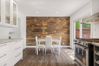 18 Willowdale Street • Brantford, ON photo 9