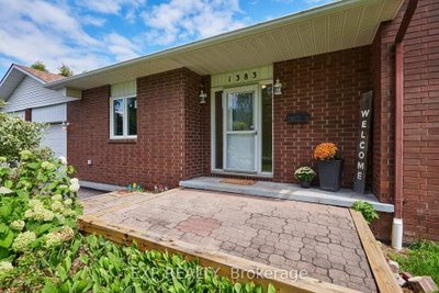 1383 Keswick Drive • Ottawa, ON photo 2