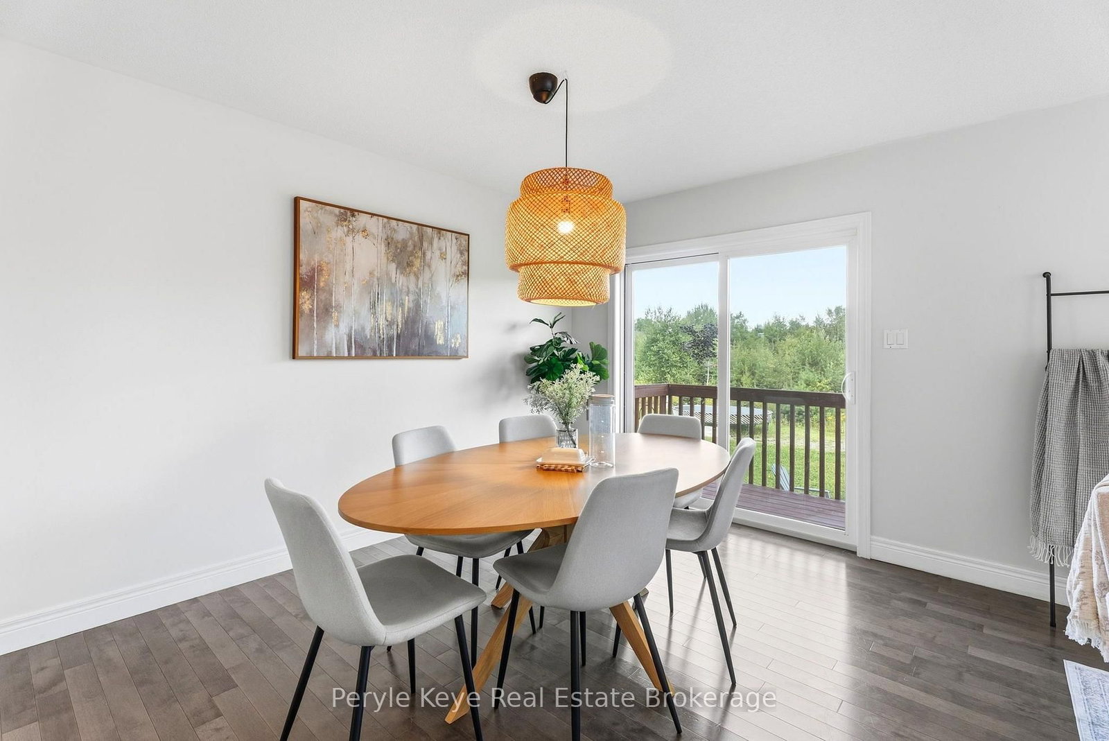 81 Douglas Drive • Bracebridge, ON photo 4