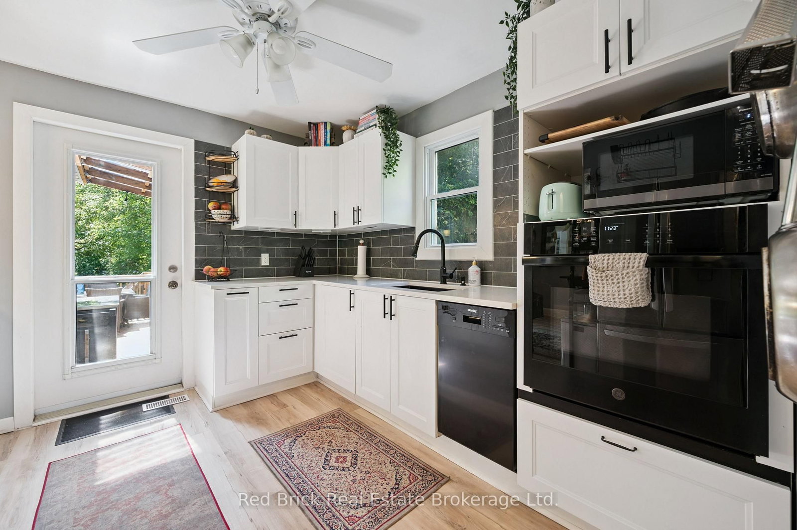 324 Waterloo Avenue • Guelph, ON photo 11
