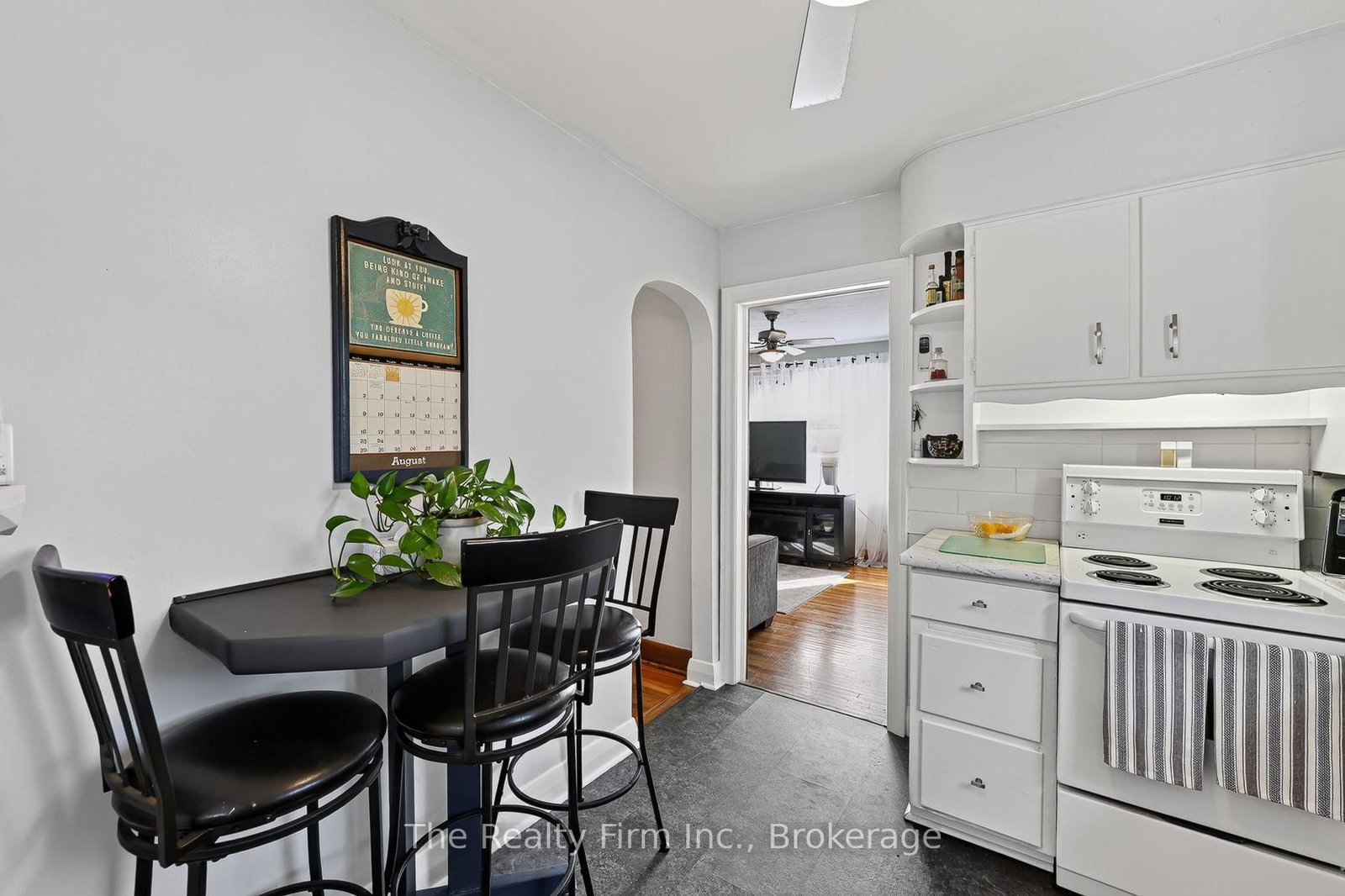 14 East Park Drive • Woodstock, ON photo 14