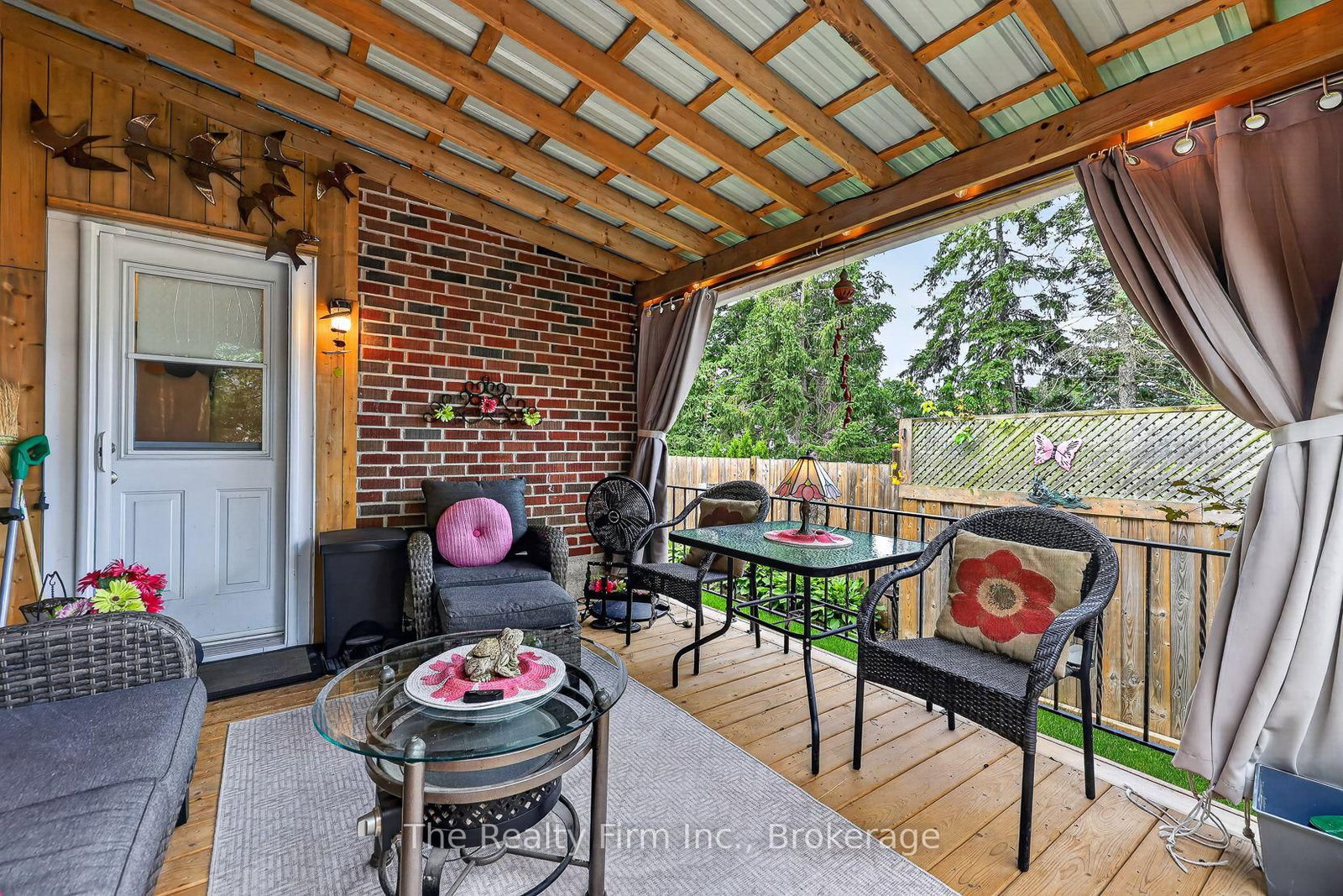 14 East Park Drive • Woodstock, ON photo 39