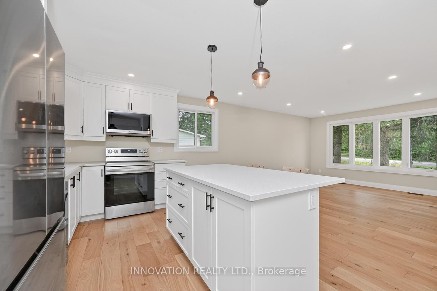 6535 Rideau Valley Drive N • Manotick, ON photo 11