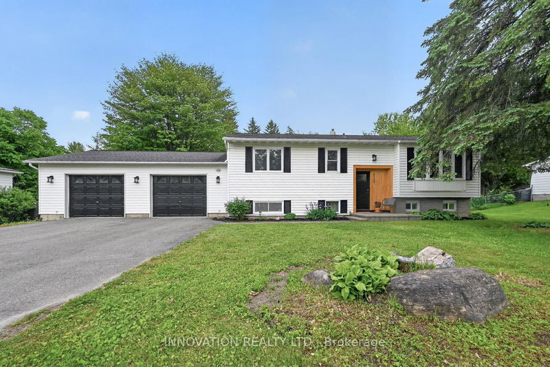 6535 Rideau Valley Drive N