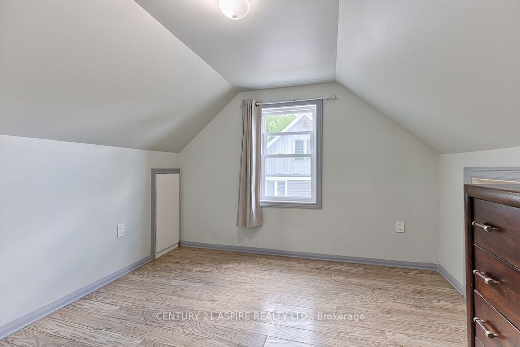 168 Bonnechere Street E • Eganville, ON photo 21