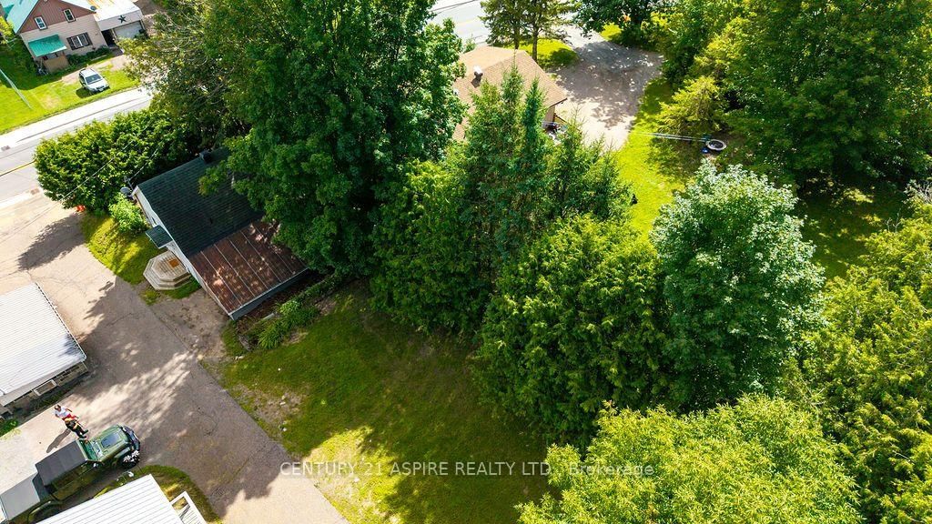 168 Bonnechere Street E • Eganville, ON photo 31