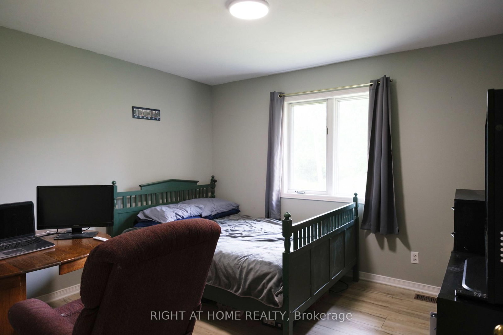 306 Lynx Hollow Drive • Pakenham, ON photo 14