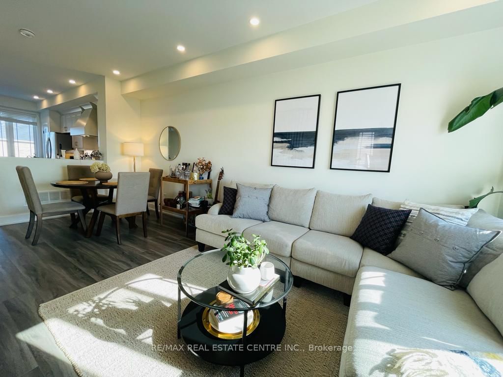 49 Edenrock Drive • Hamilton, ON photo 11