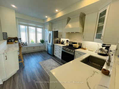 49 Edenrock Drive • Hamilton, ON photo 6