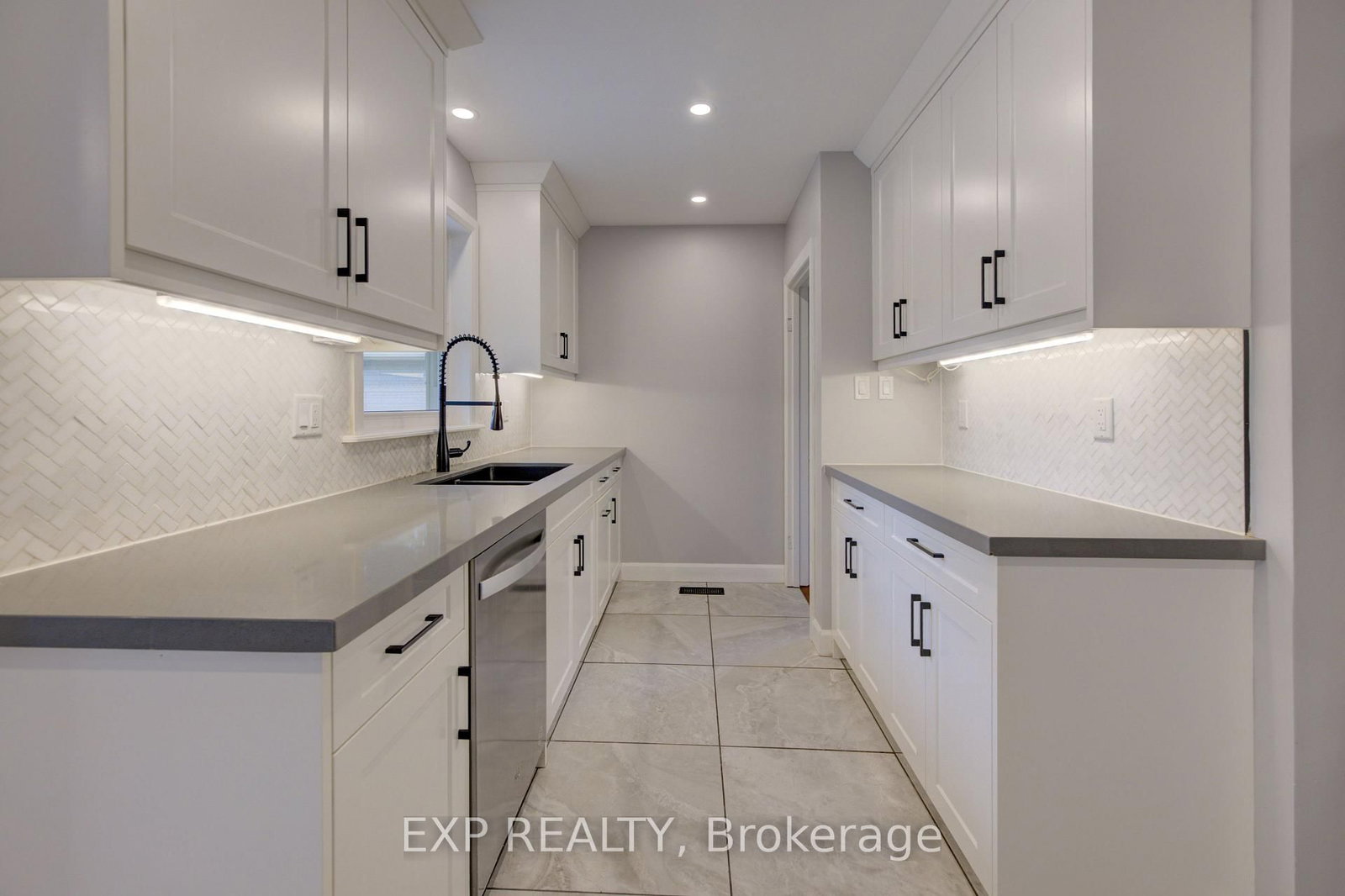 244 Royal Street • Waterloo, ON photo 12