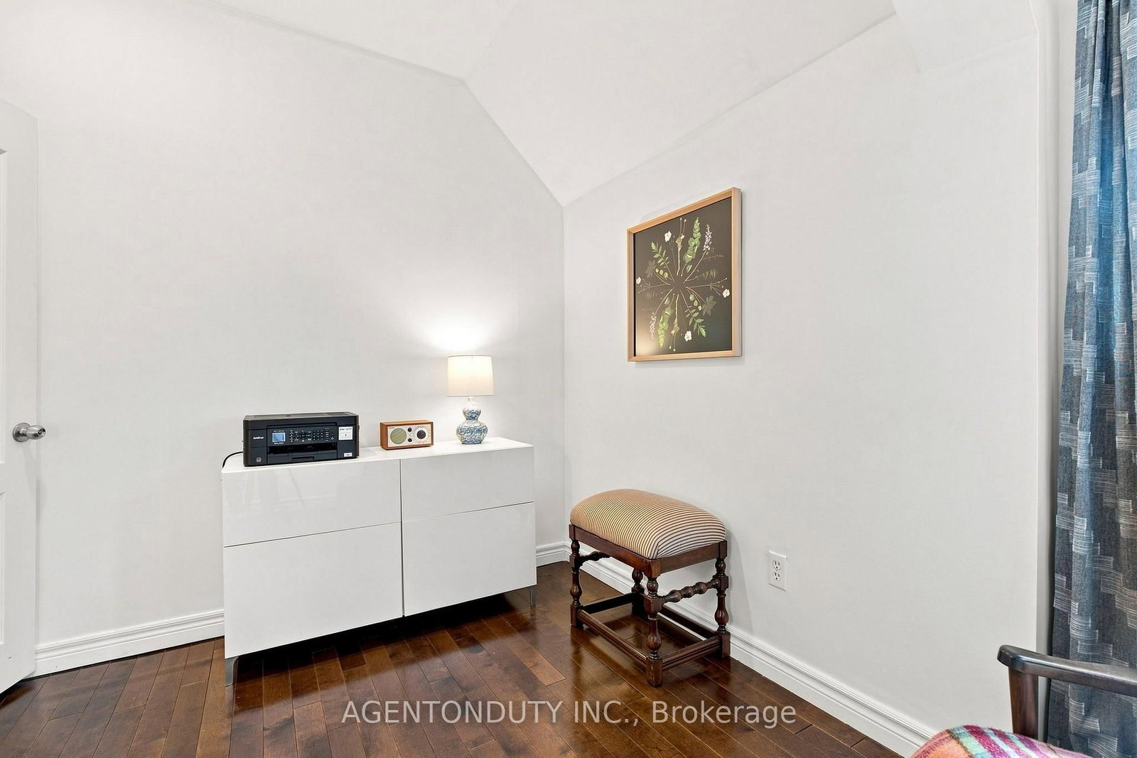 127 Peter Street • Hamilton, ON photo 28