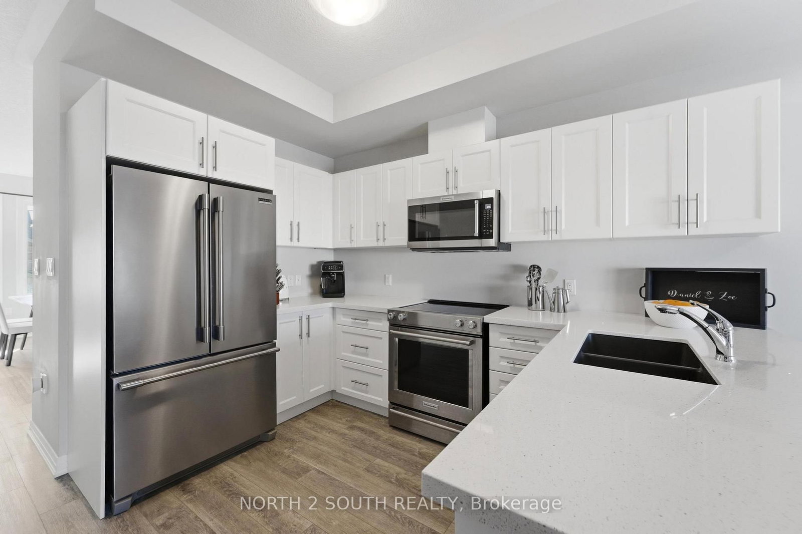 90 Laguna Village Crescent • Hamilton, ON photo 12