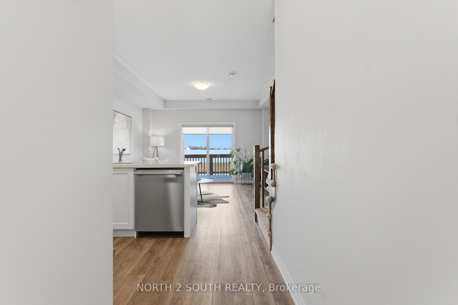90 Laguna Village Crescent • Hamilton, ON photo 13