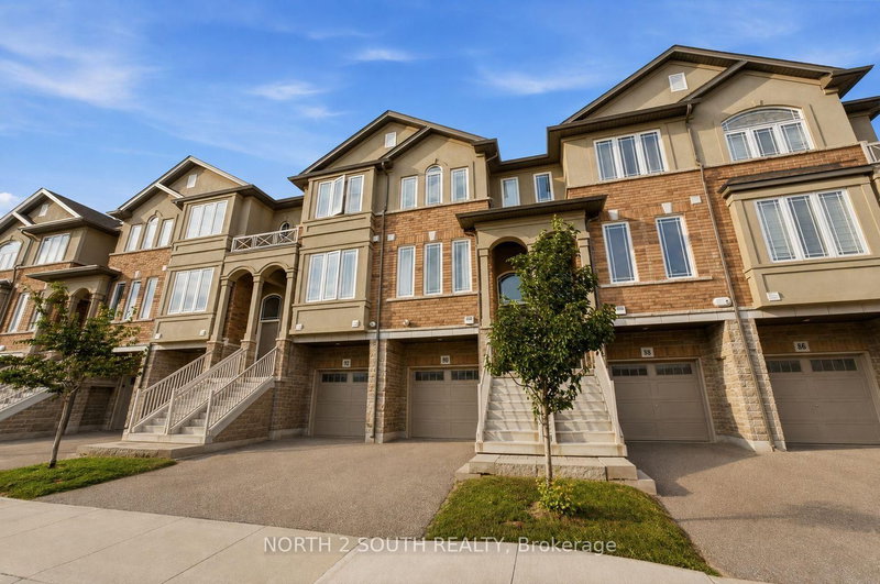 90 Laguna Village Crescent