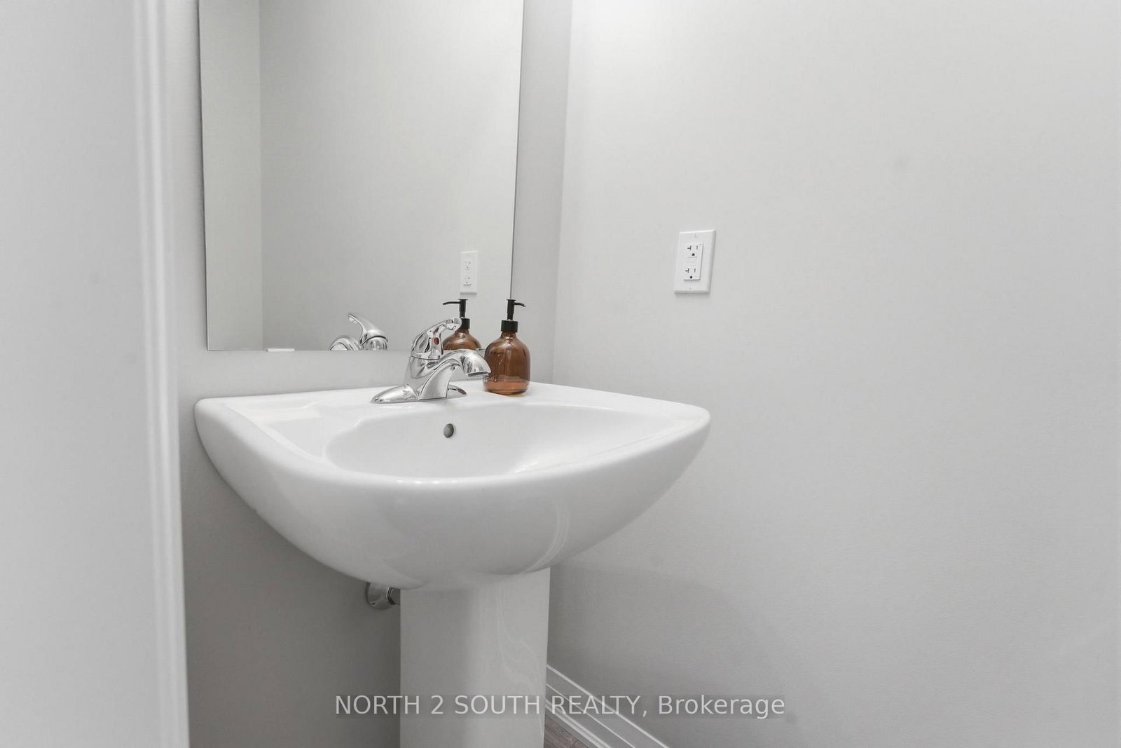 90 Laguna Village Crescent • Hamilton, ON photo 31