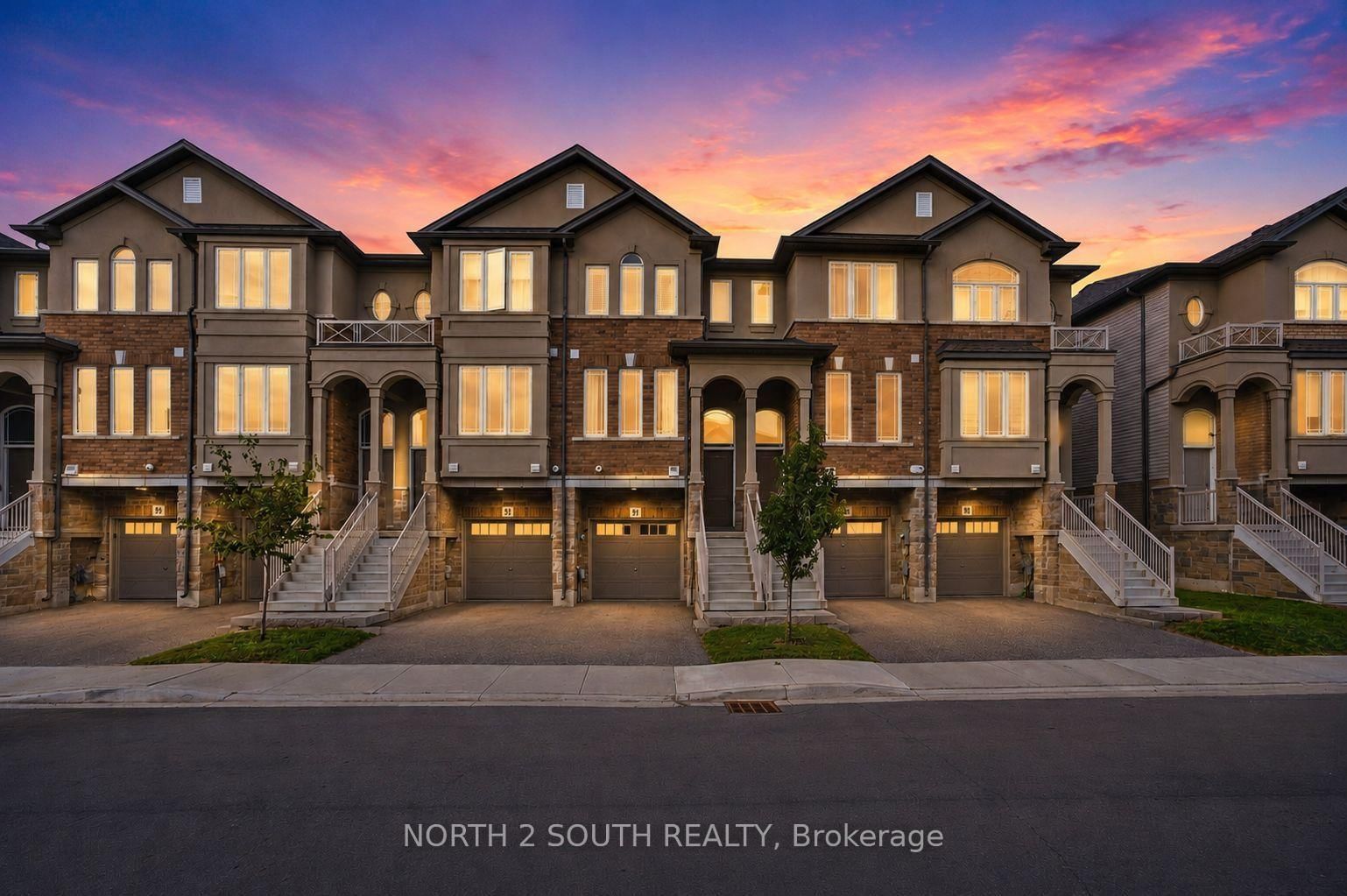 90 Laguna Village Crescent • Hamilton, ON photo 4