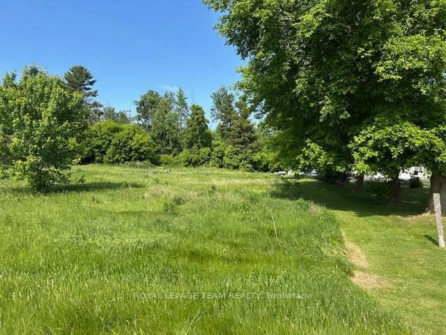 00 County Rd 12 Road • North Stormont, ON photo 1