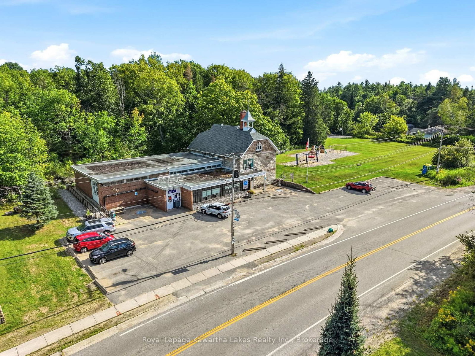 15 Cockburn St, Kawartha Lakes, view 21