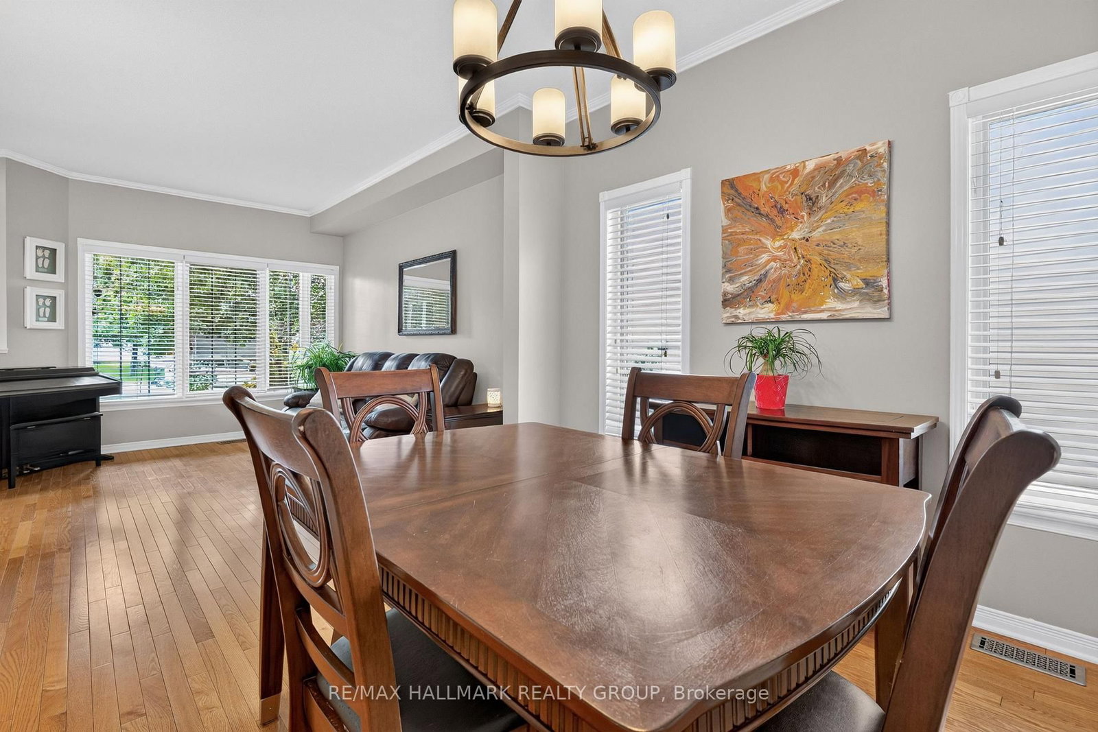 1673 Neptune Way • Ottawa, ON photo 12