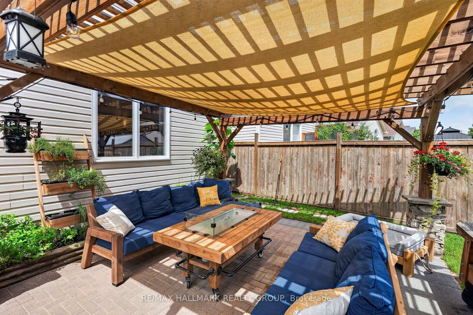 1673 Neptune Way • Ottawa, ON photo 44