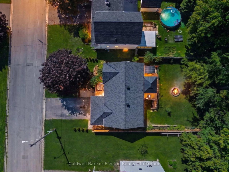 3 Maple Avenue
