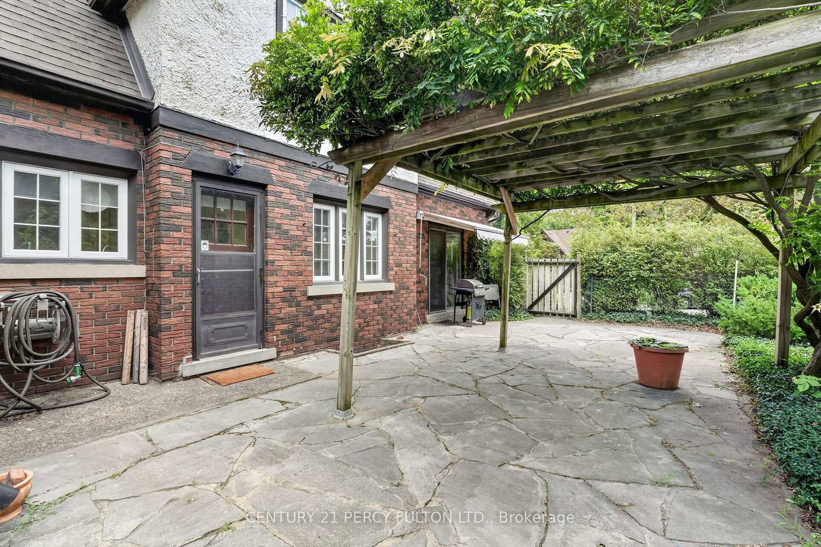6040 Latshaw Street • Niagara Falls, ON photo 28