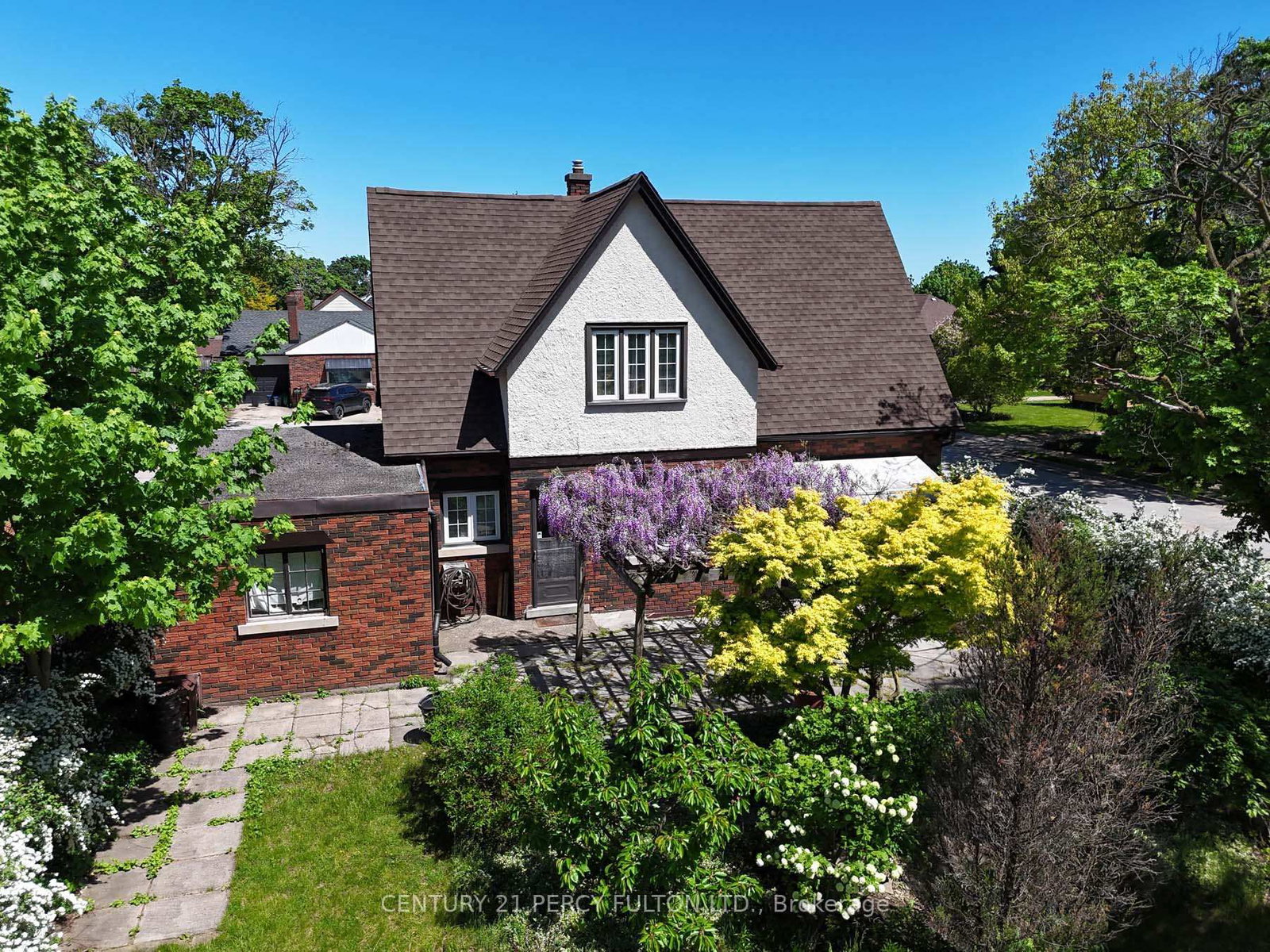 6040 Latshaw Street • Niagara Falls, ON photo 31