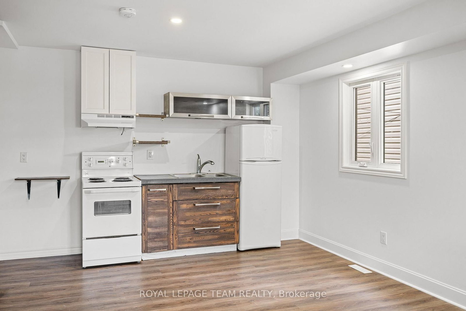 253 Deschamps Avenue, Ottawa 4