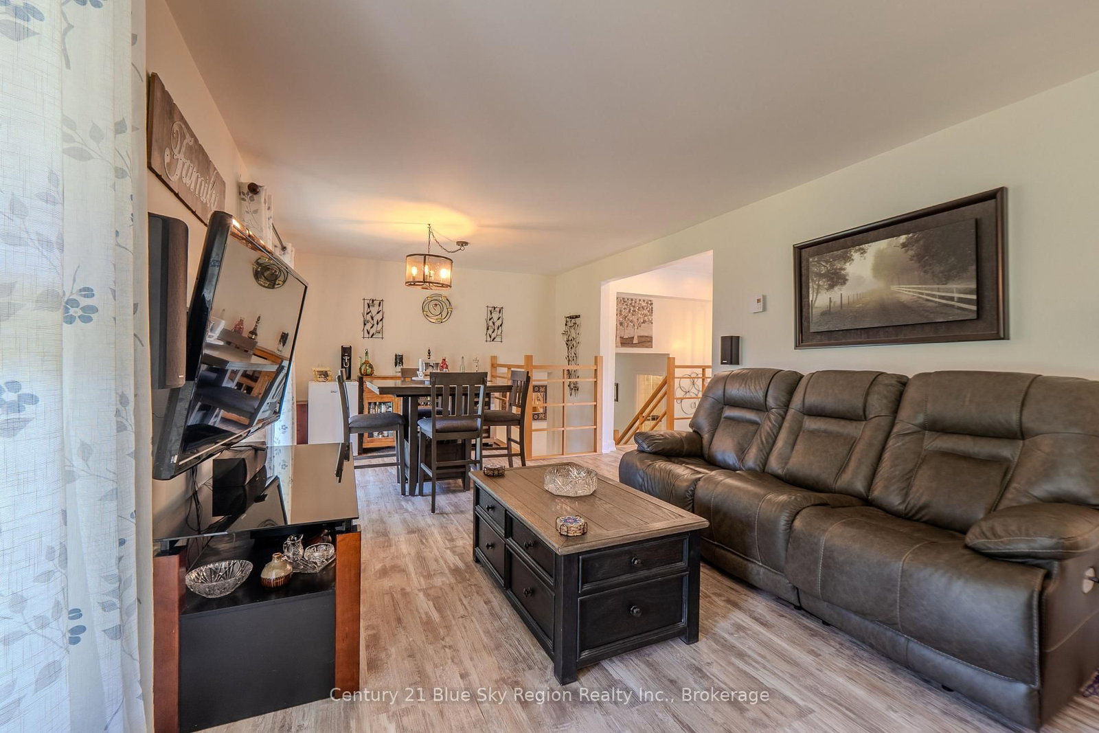 2574 Highway 17 E • East Ferris, ON photo 16