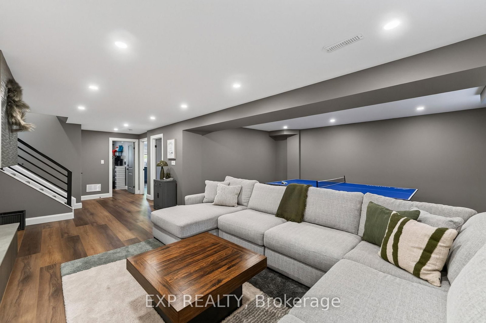 63 Harcove Street • St. Catharines, ON photo 32