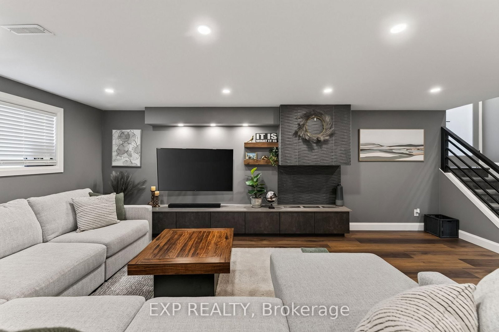 63 Harcove Street • St. Catharines, ON photo 33
