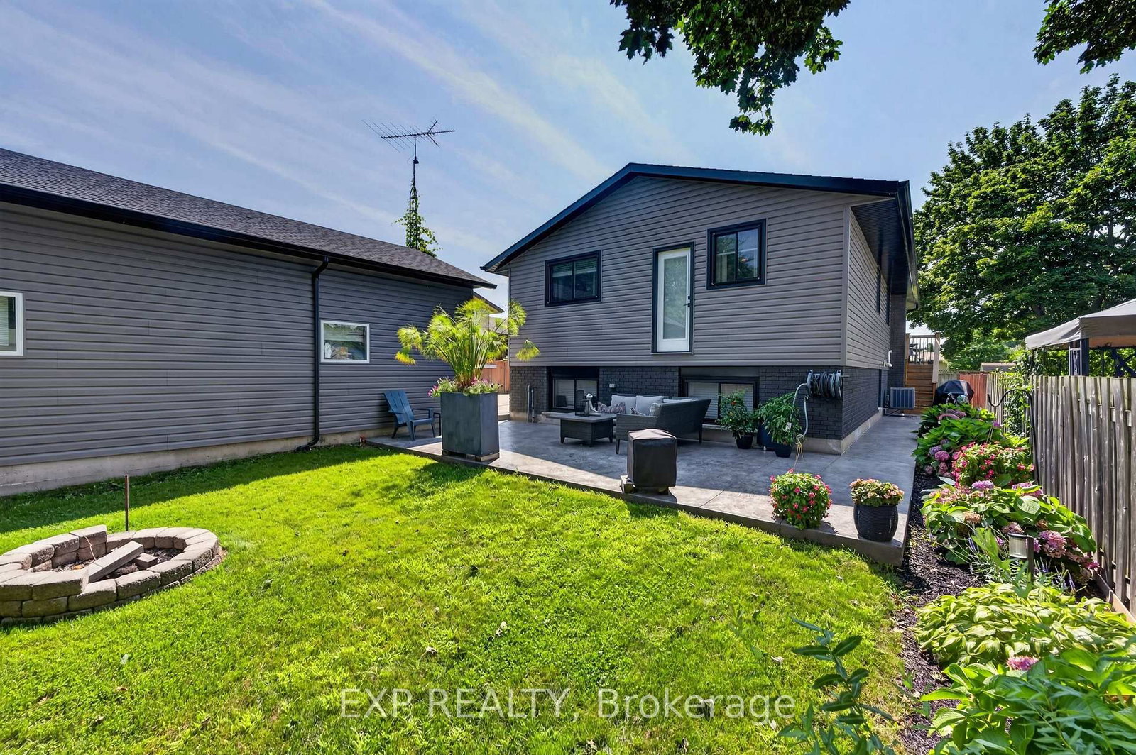 63 Harcove Street • St. Catharines, ON photo 41