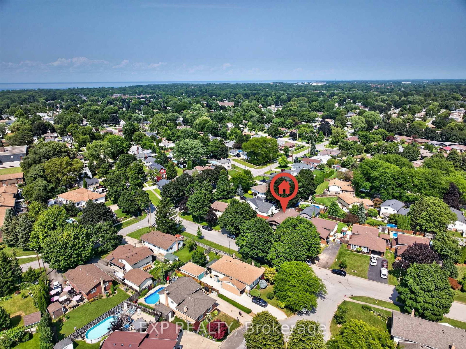 63 Harcove Street • St. Catharines, ON photo 5