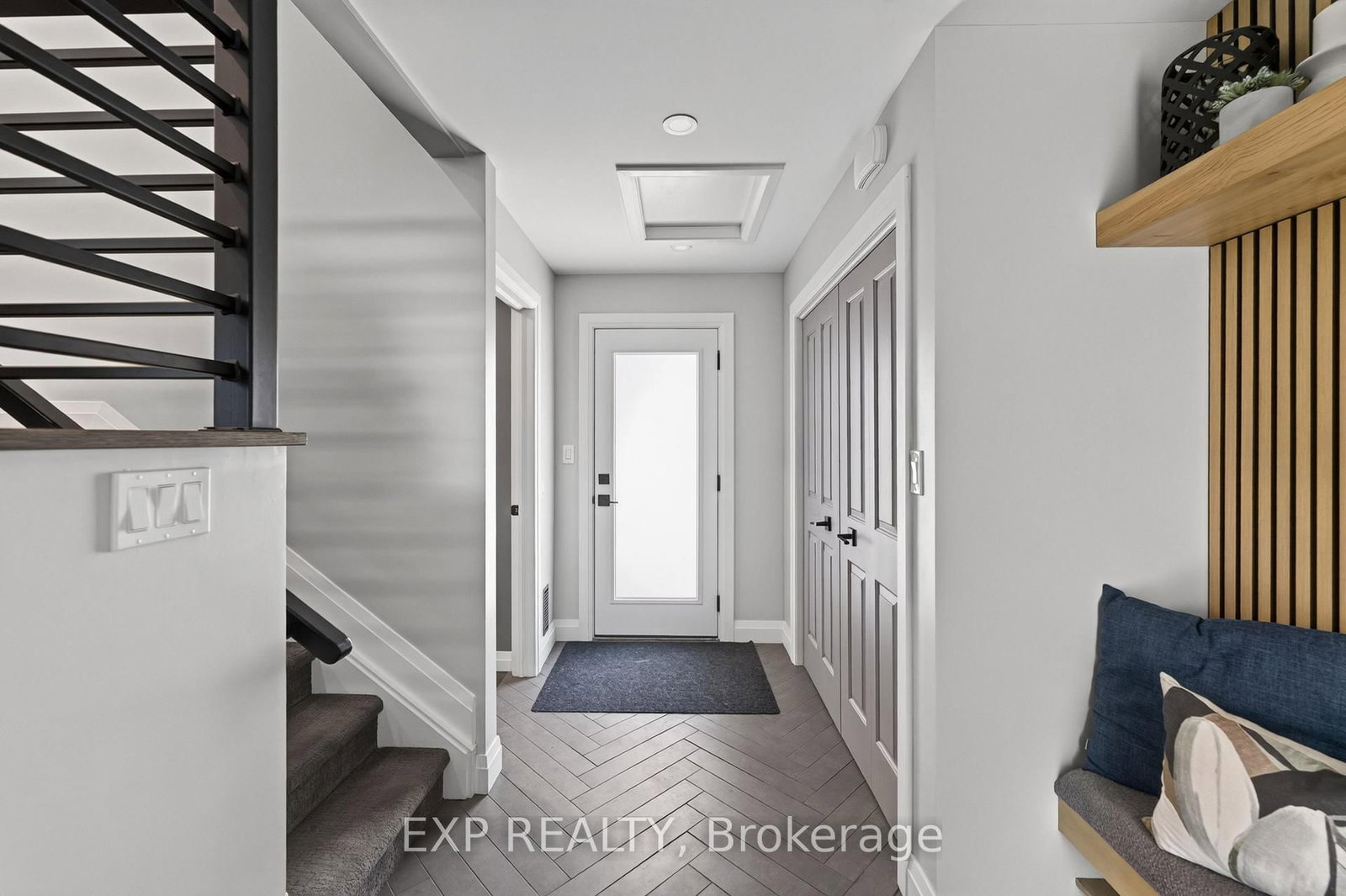 63 Harcove Street • St. Catharines, ON photo 9