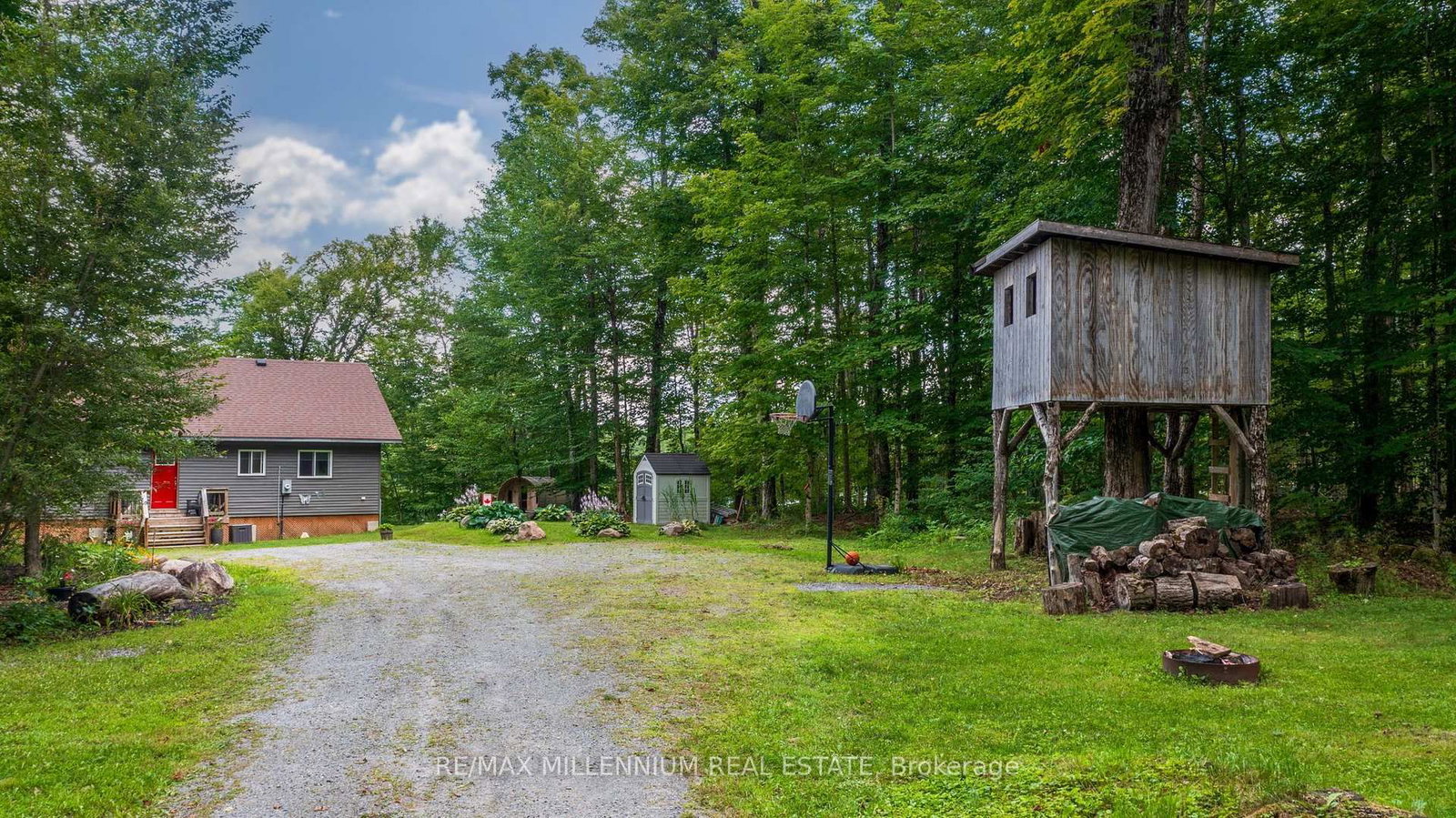 29 Yellow Birch Road • Georgian Bay, ON photo 5