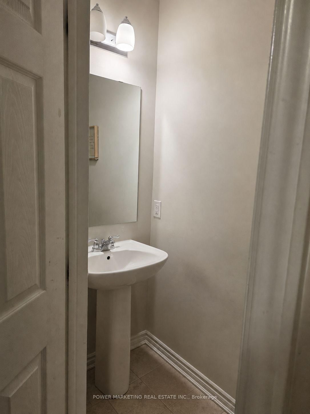 243 ATIMA Circle • Ottawa, ON photo 14