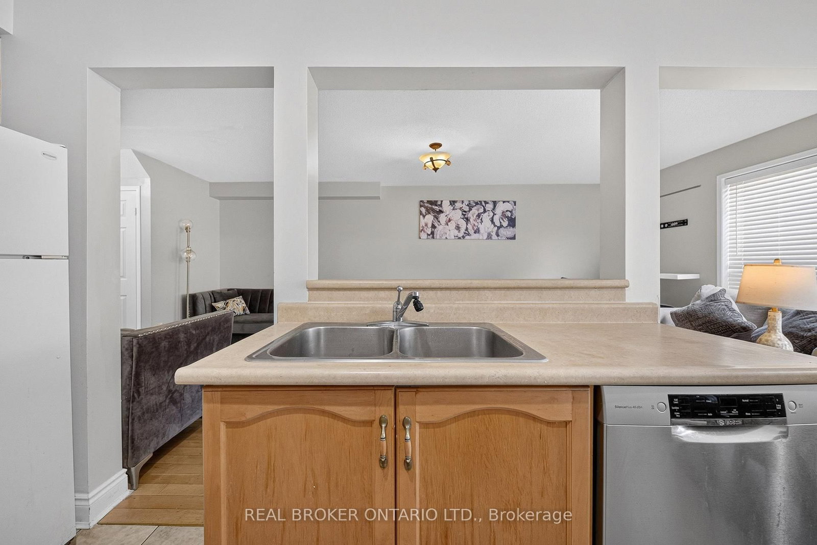 800 Paramount Drive • #77 • Hamilton, ON photo 10
