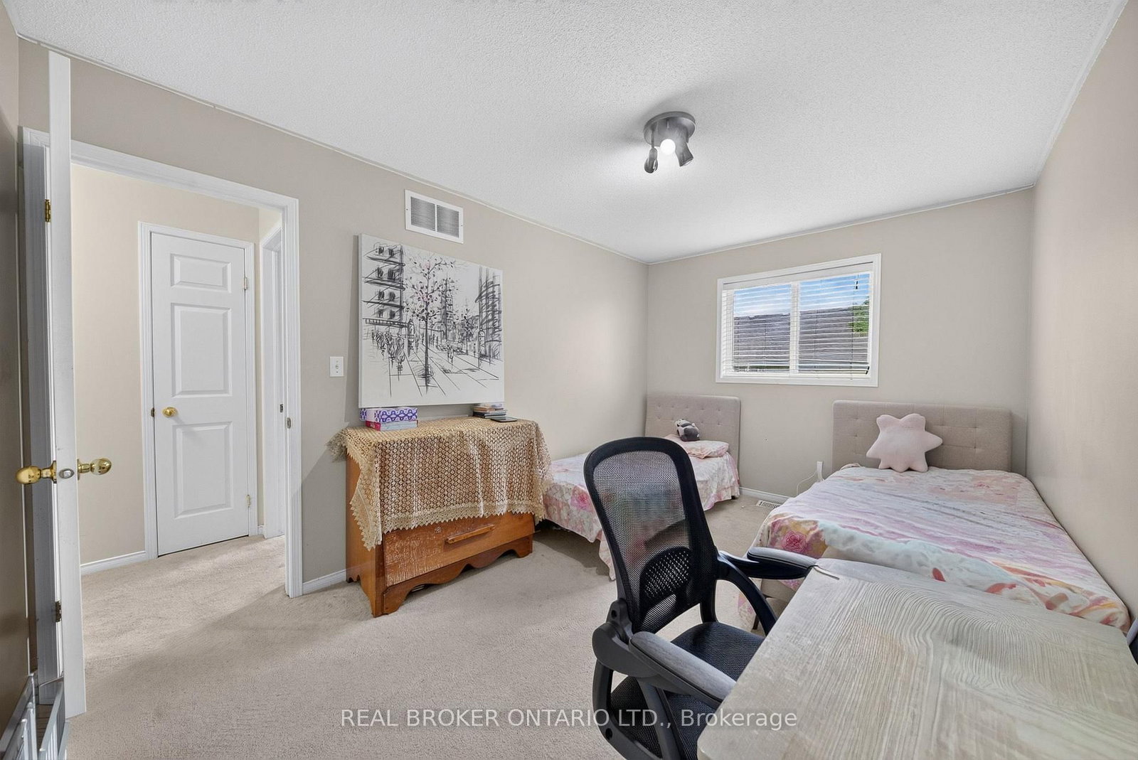800 Paramount Drive • #77 • Hamilton, ON photo 19