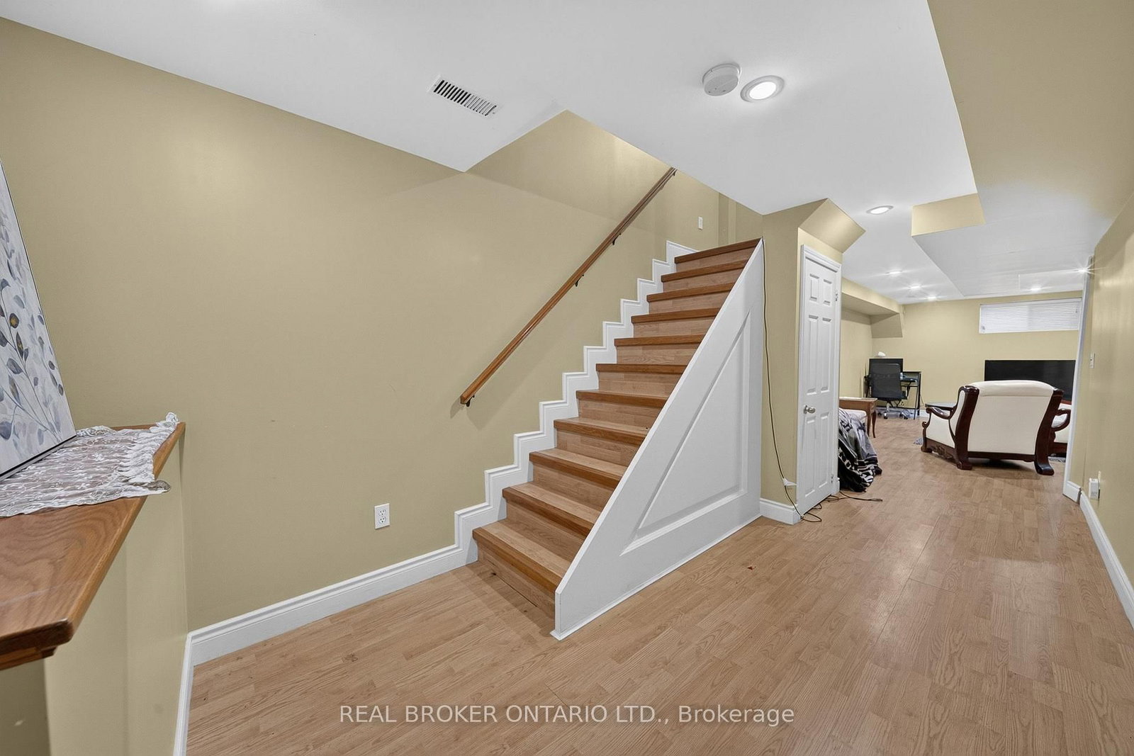 800 Paramount Drive • #77 • Hamilton, ON photo 26