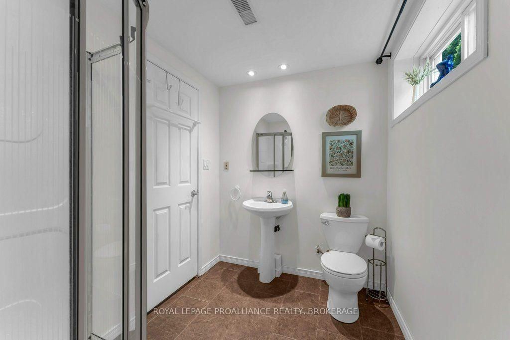 138 Dalgleish Avenue • Kingston, ON photo 38