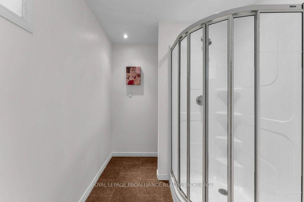 138 Dalgleish Avenue • Kingston, ON photo 39