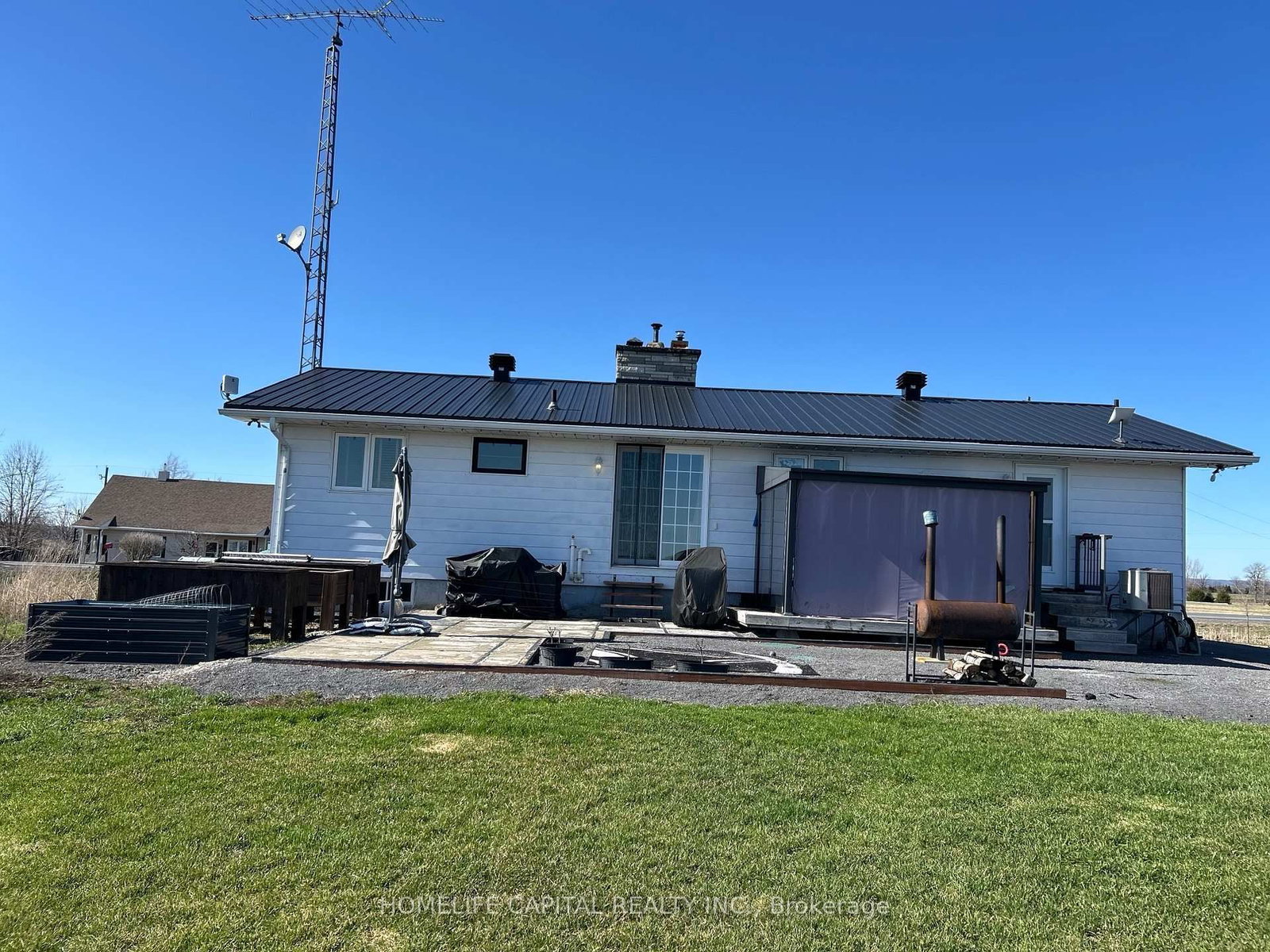 1091 County Rd 15 Road • Alfred and Plantagenet, ON photo 36