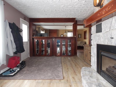 1091 County Rd 15 Road • Alfred and Plantagenet, ON photo 5