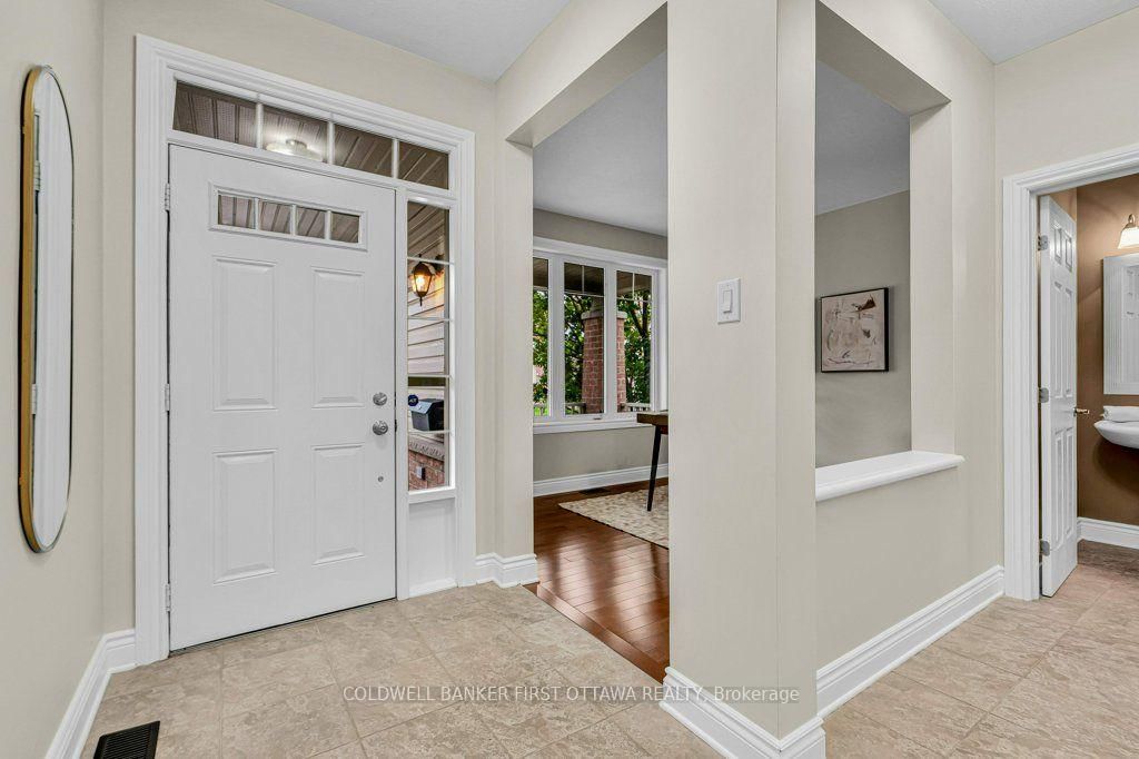 163 Sonesta Circle • Ottawa, ON photo 5