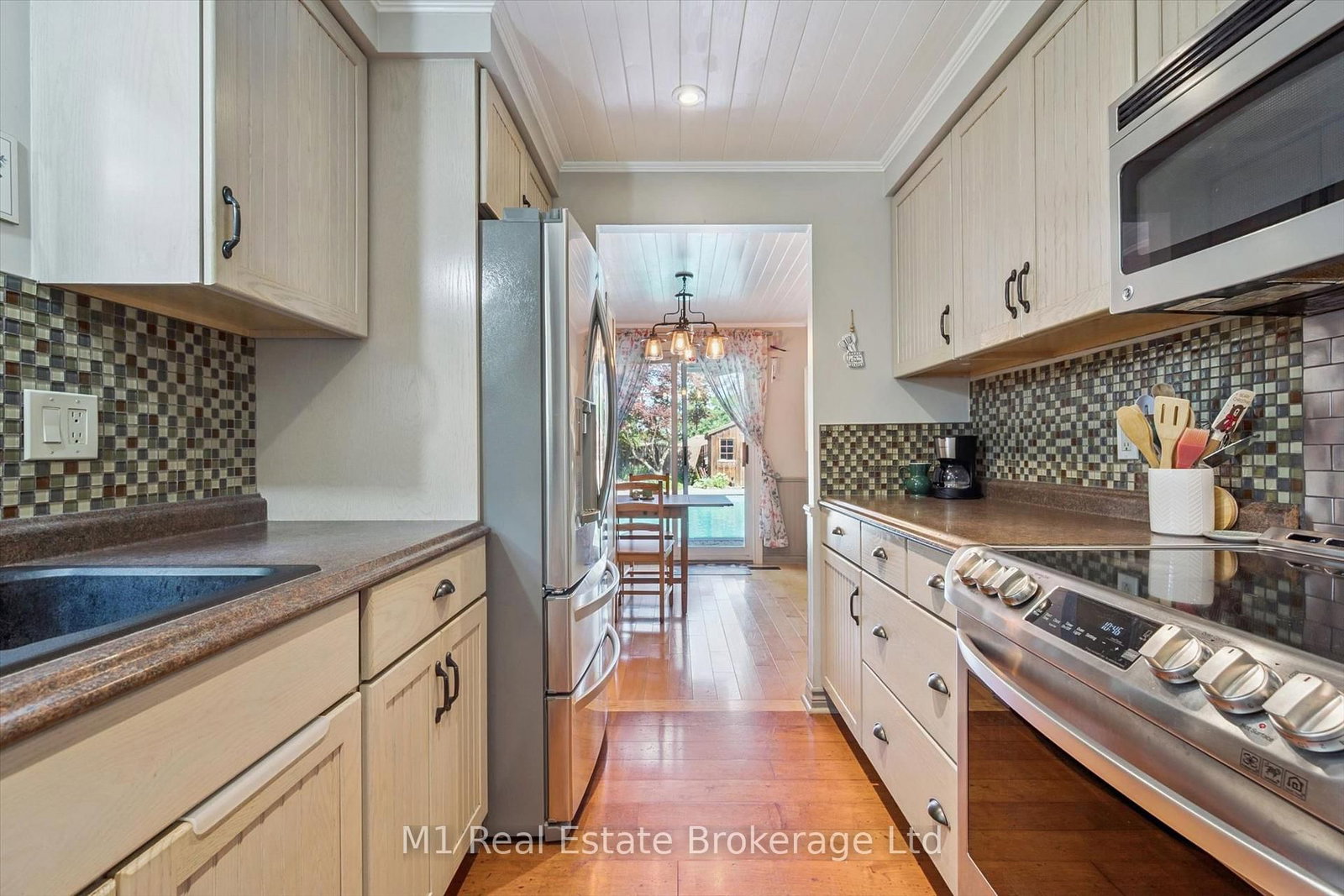 567 Willow Road • Guelph, ON photo 15