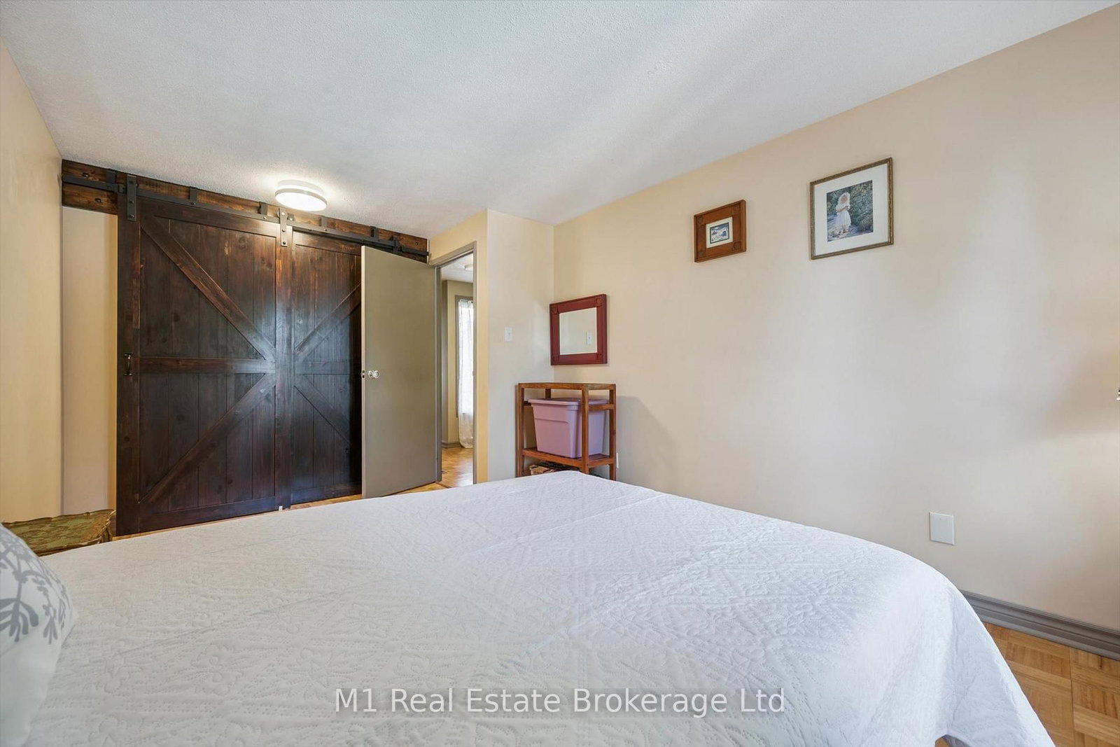 567 Willow Road • Guelph, ON photo 22