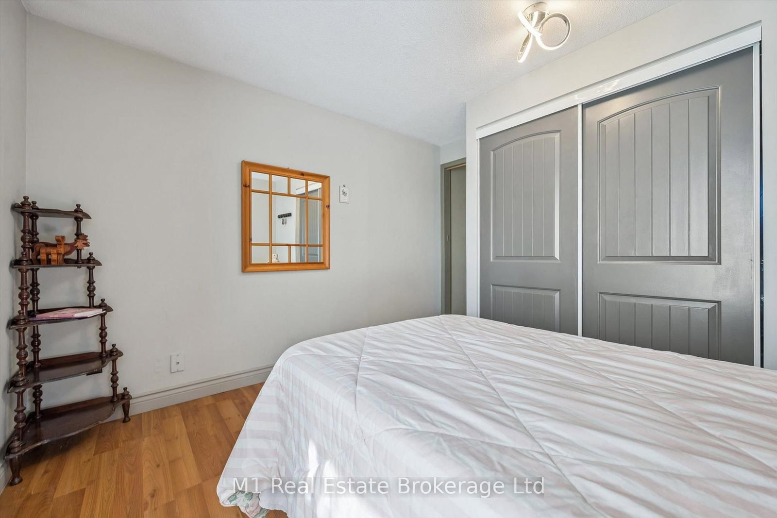567 Willow Road • Guelph, ON photo 26