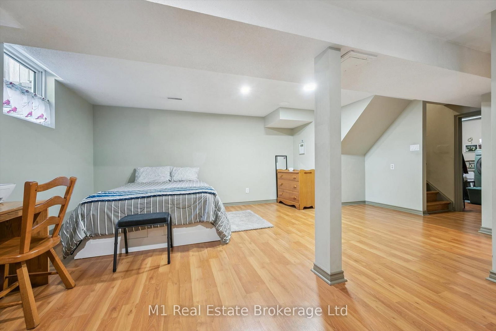 567 Willow Road • Guelph, ON photo 31