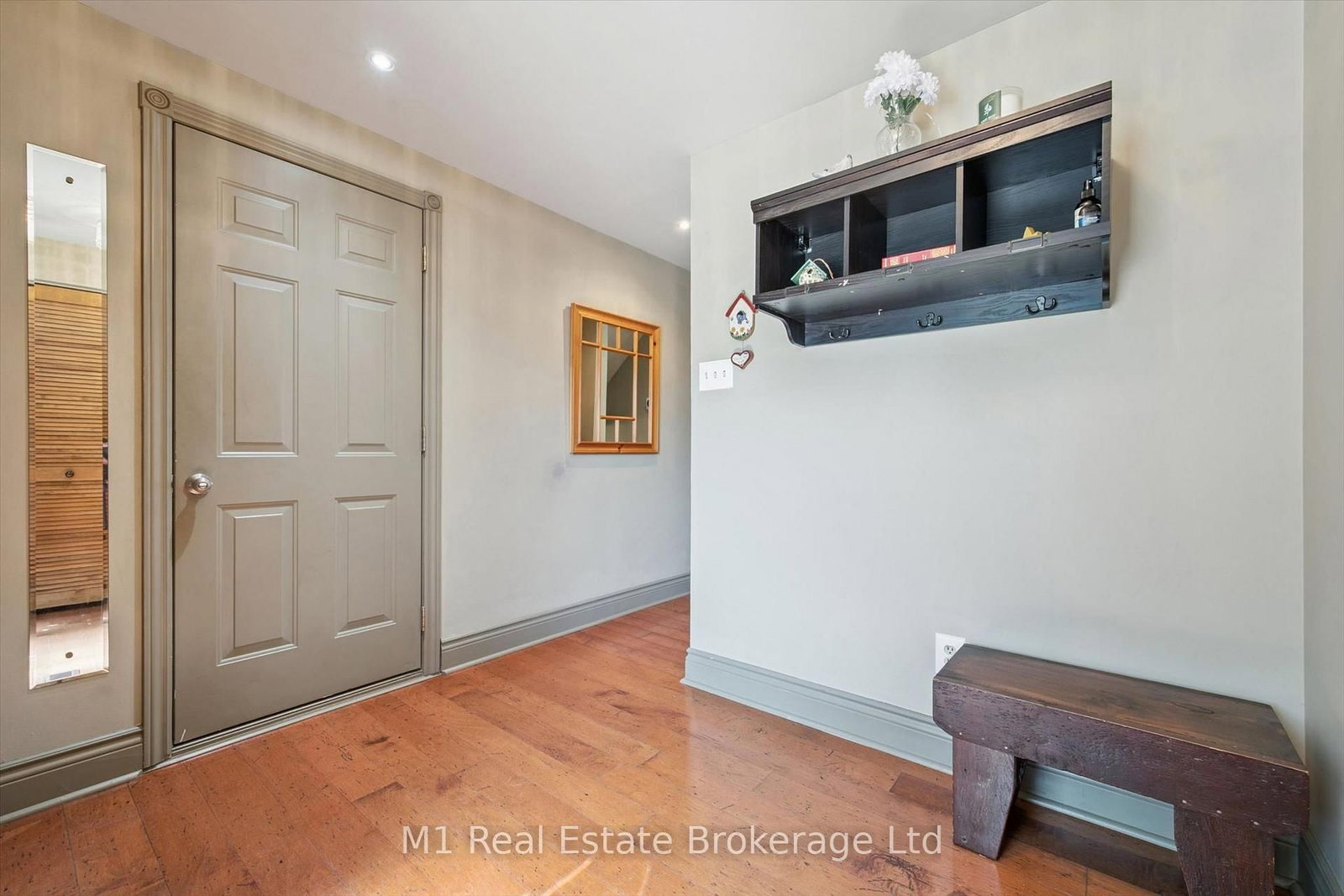 567 Willow Road • Guelph, ON photo 8